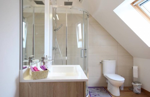 Arnay-le-Duc Bed & Breakfast | 40 m² Bed and breakfast ∙ 1 bedroom ∙ 3 guests