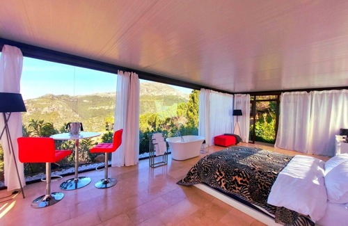 Casares House | 40 m² House ∙ 1 bedroom ∙ 2 guests
