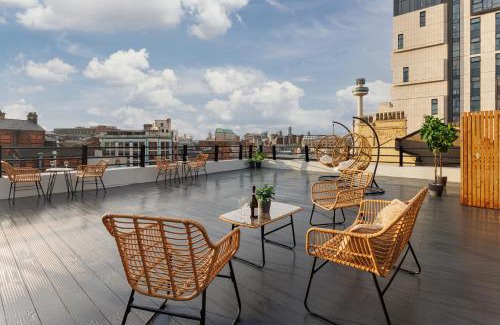 RopeWalks Apartment | 40 Renshaw Apartments