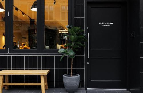 RopeWalks Apartment | 40 Renshaw Apartments