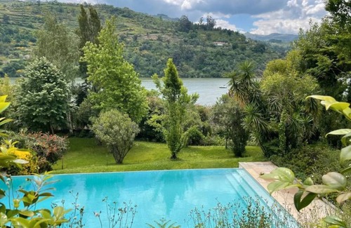 Santa Cruz do Douro House | 400 m² House ∙ 5 bedrooms ∙ 10 guests