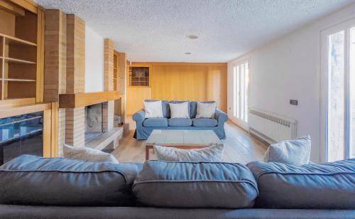 Banyoles Villa | 400 m² Villa ∙ 8 bedrooms ∙ 15 guests