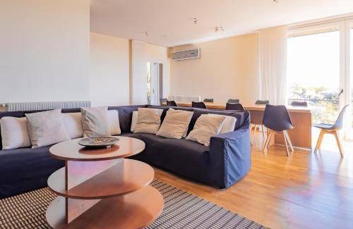 Banyoles Villa | 400 m² Villa ∙ 8 bedrooms ∙ 15 guests