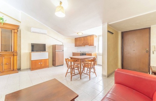 Zona XVIII Capannelle Apartment | 400 meters from metro A