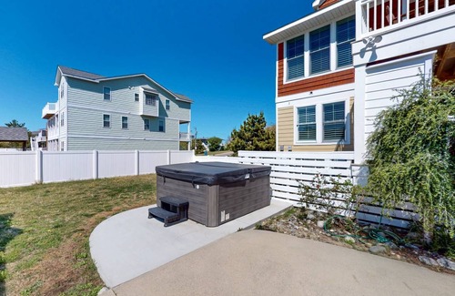 Sandbridge House | 403 m² House ∙ 8 bedrooms ∙ 22 guests