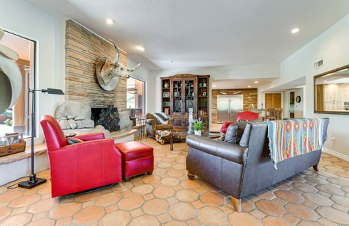 Cave Creek House | 406 m² House ∙ 6 bedrooms ∙ 12 guests