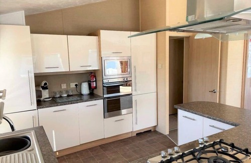 Pevensey Ski Chalet | 41 Woodland Walk Pevensey Bay Holiday Park