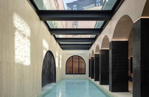 Aveiro Hotel | 42 m² Hotel ∙ 10 guests