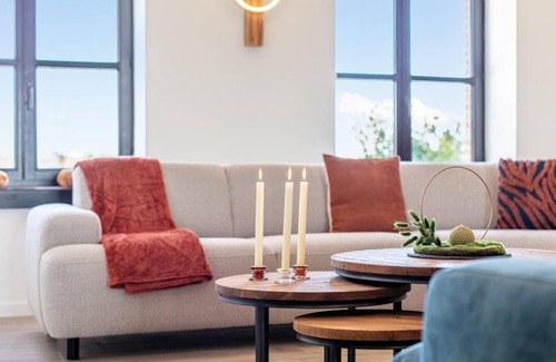 Turnhout House | 423 m² House ∙ 6 bedrooms ∙ 20 guests