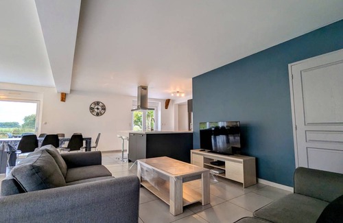 Mosnay Cottage | 4230 m² Cabin ∙ 6 bedrooms ∙ 14 guests