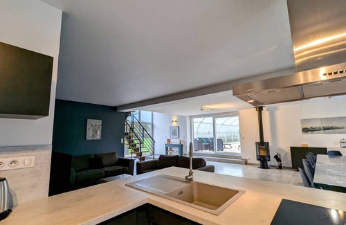 Mosnay Cottage | 4230 m² Cabin ∙ 6 bedrooms ∙ 14 guests
