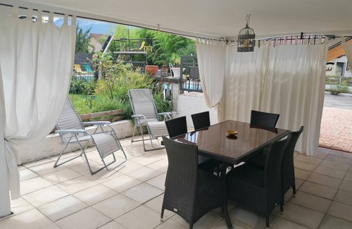 Voreppe Apartment | 43 m² Apartment ∙ 2 bedrooms ∙ 4 guests