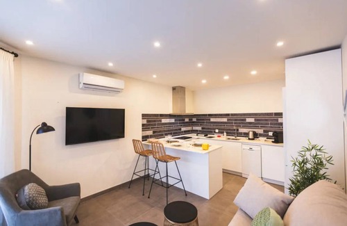Distrito Sur Apartment | 44 m² Apartment ∙ 1 bedroom ∙ 4 guests