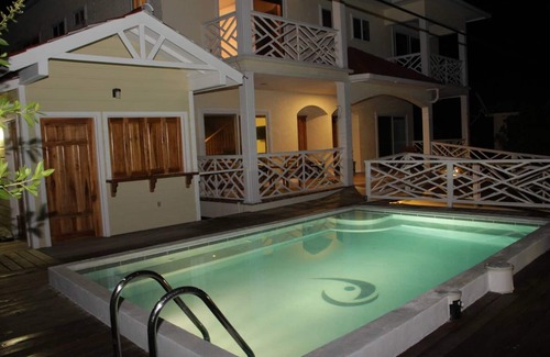 Isla de Utila Villa | #443- 2Bed 2 Bath Brand New Beauty!