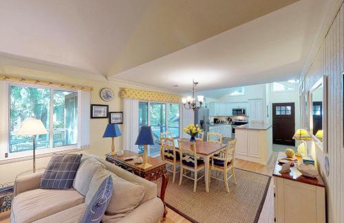 West Beach House | 443 Oceanwood Cottage
