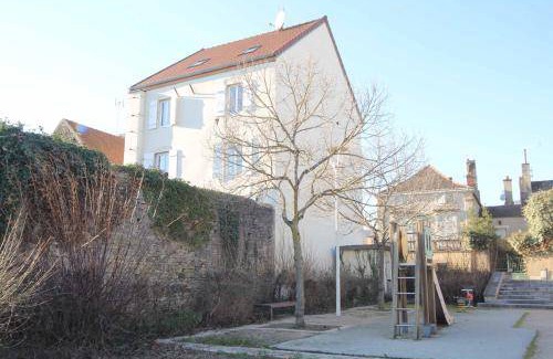 Santenay Apartment | 45 m² Apartment ∙ 2 bedrooms ∙ 4 guests