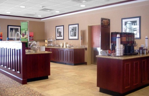 Nanuet Hotel | 45 m² Hotel ∙ 127 guests
