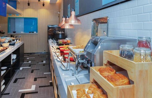 Tian Xin Hotel | 45 m² Hotel ∙ 5 guests