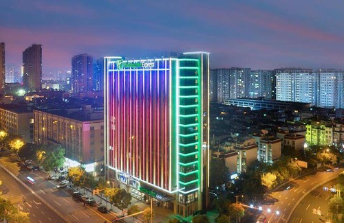 Tian Xin Hotel | 45 m² Hotel ∙ 5 guests