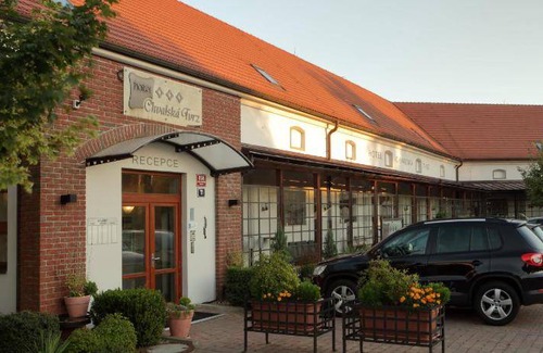 Prague 20 Hotel | 45 m² Hotel ∙ 6 guests