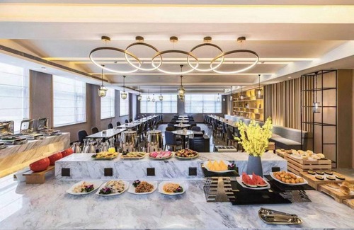 Nanshan Hotel | 45 m² Hotel ∙ 8 guests