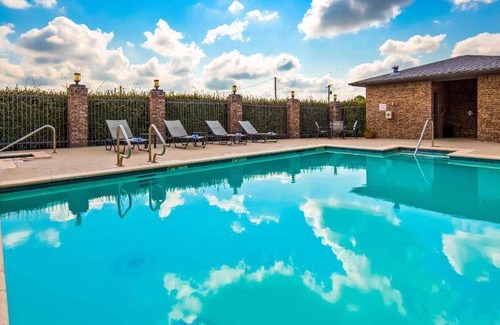 Madill Hotel | 46 m² Hotel ∙ 127 guests