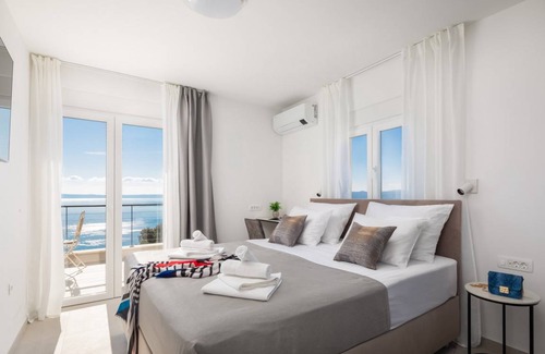 Brela Villa | 465 m² Villa ∙ 9 bedrooms ∙ 19 guests
