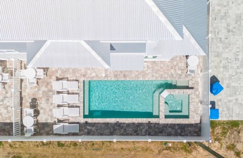 Bid-a-wee Beach House | 471 m² House ∙ 7 bedrooms ∙ 24 guests