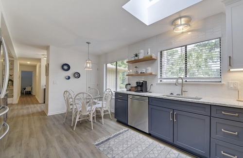 Heritage Woods House | 48 Heritage Road ~ Newly Renovated Sea Pines Home, Close to Harbour Town & Beach