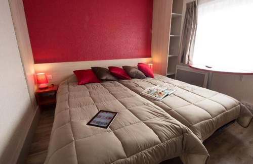 Bleriot-Plage Resort | 48 m² Resort ∙ 3 bedrooms ∙ 7 guests