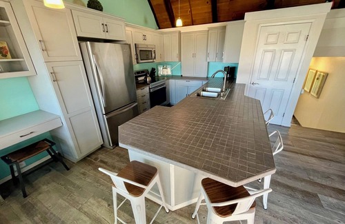 Punaluu Condo | #49 1 Bed/1 Bath Beautifully Remodeled Unit