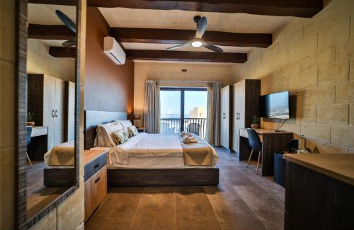 Ghajnsielem Bed & Breakfast | 49 Sunrise Lodge