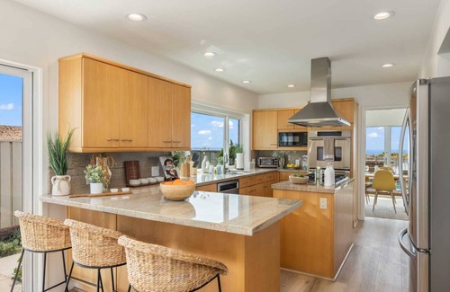 Malibu House | 4B/3B Ocean View Home with Pool