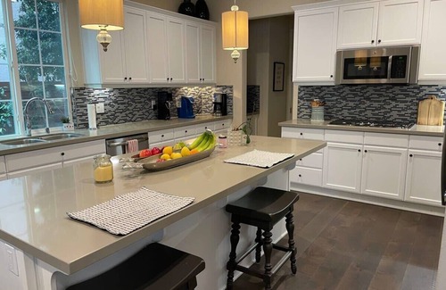 Oxnard Apartment | 4BD Oxnard Villa: Long Term, Short Term Available