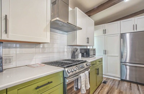 Briargate House | 4BD w/Hot Tub & Game Lounge Dog Friendly USAFA