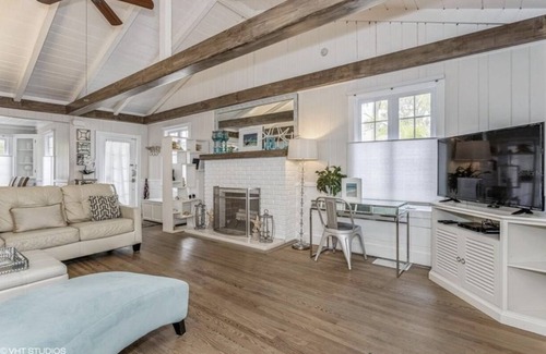 Siesta Key House | 4bedroom/3bath HOUSE ACROSS FROM BEACH/Private Pool -