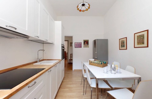 Quartiere XV Della Vittoria Apartment | 4BNB - Chinotto Spacious Apartment