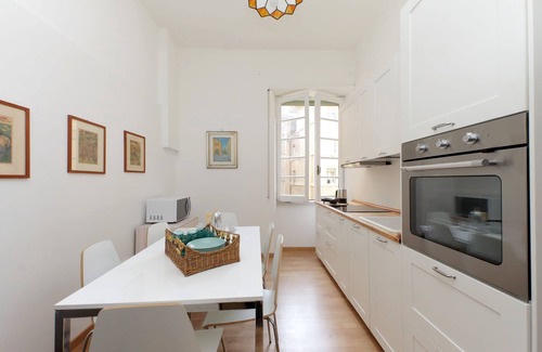 Quartiere XV Della Vittoria Apartment | 4BNB - Chinotto Spacious Apartment