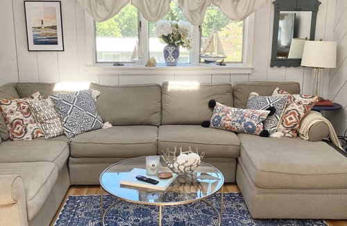 Charlestown House | 4BR Coastal Cottage with Private Beach and Private Beachside parking