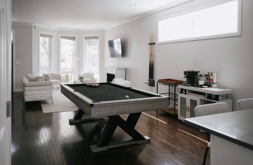 Belmont Cragin House | 4BR Home with Game Room: Chicago Leisure Escape