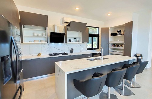 Villas Ana Maria Villa | 4BR Luxurious Private Villa Escape with Pool & Whirlpool + Bonus