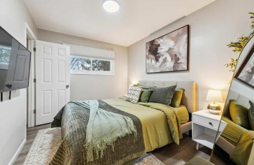 Wheaton House | 4BR Near Wheaton College