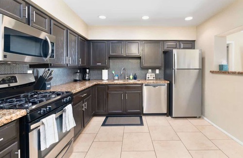 Tempe House | 4BR Scottsdale Tempe Oasis! Heated Pool & Hot Tub!