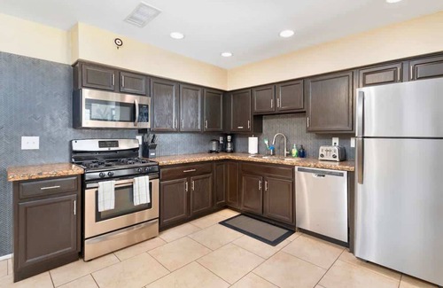 Tempe House | 4BR Scottsdale Tempe Oasis! Heated Pool & Hot Tub!