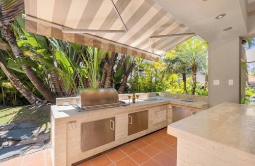 Dorado Pueblo House | 4BR Spectacular Waterfall Villa @ Dorado beach