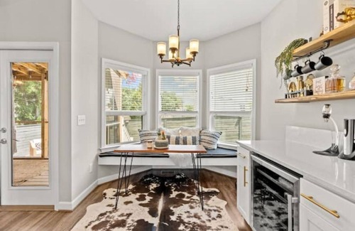 Madison House | 4BR Urban Oasis Home w/Flex Office Near Nashville