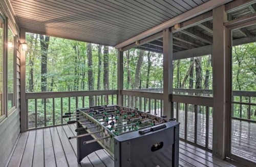 Chestnut Springs House | 4min to Ski: Mntn View Hot Tub Foosball Fireplace
