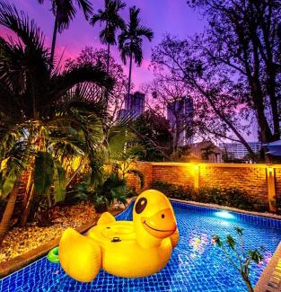 North Pattaya Villa | 4poolvillas