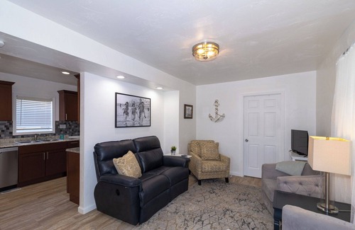 Two Rivers House | 4th house from Wisconsin’s best Lake Michigan beach! - Arcade room.