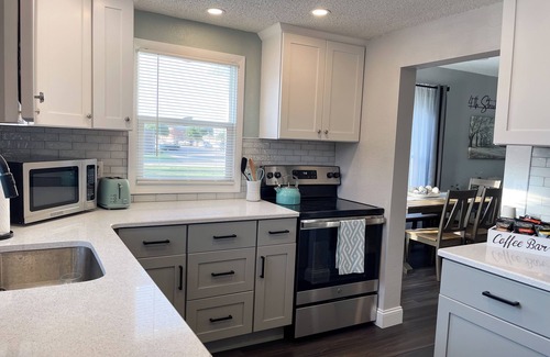 Atwood House | 4th Street Suite - Newly Remodeled Vacation Home in Atwood